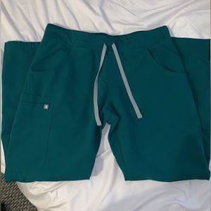 Hunter green figs scrub pants